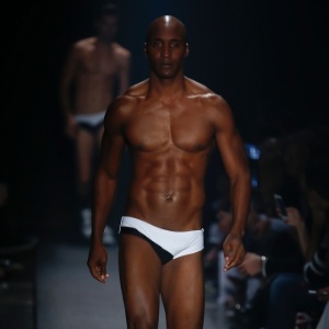 Alexandre Schneider/UOL