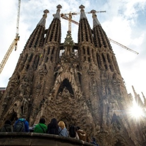 Suspeito preso por ato em Barcelona admite plano contra monumento Suspeito preso por ato em Barcelona admite plano contra monumento