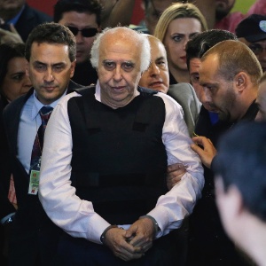 Ex-médico Roger Abdelmassih
vai para prisão domiciliar em SP Ex-médico Roger Abdelmassih
vai para prisão domiciliar em SP